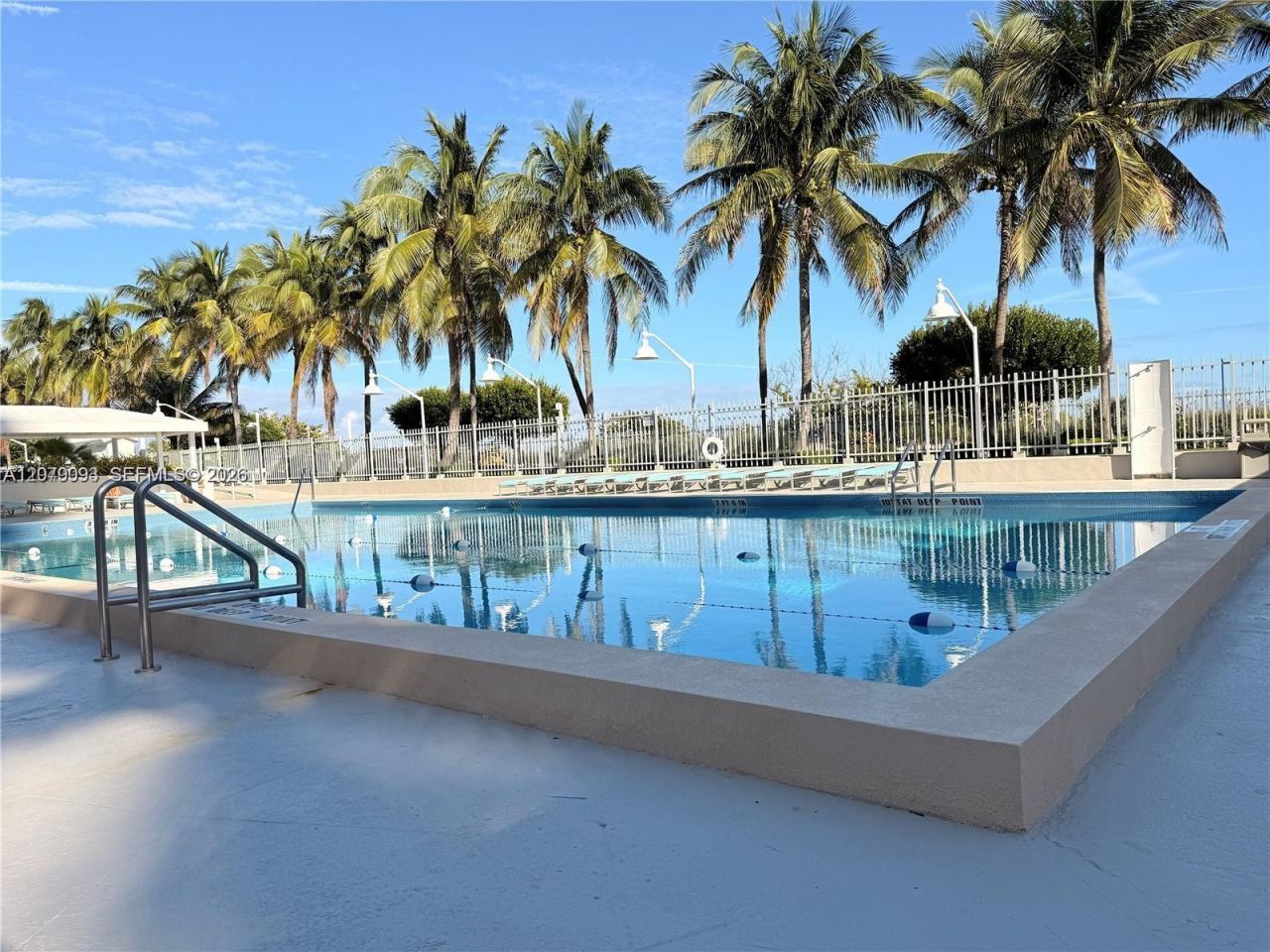 2899 Collins Ave, Unit 544, Miami Beach, FL 33140 Photo