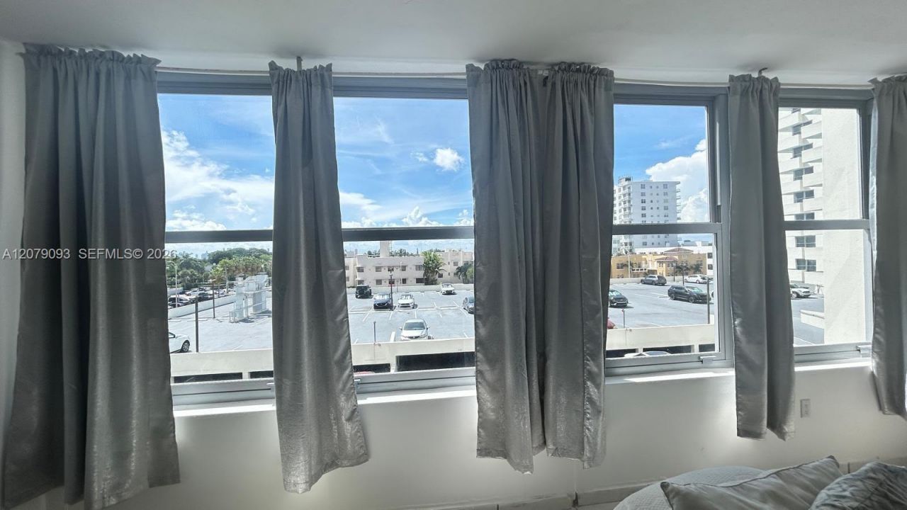 2899 Collins Ave, Unit 544, Miami Beach, FL 33140 Photo