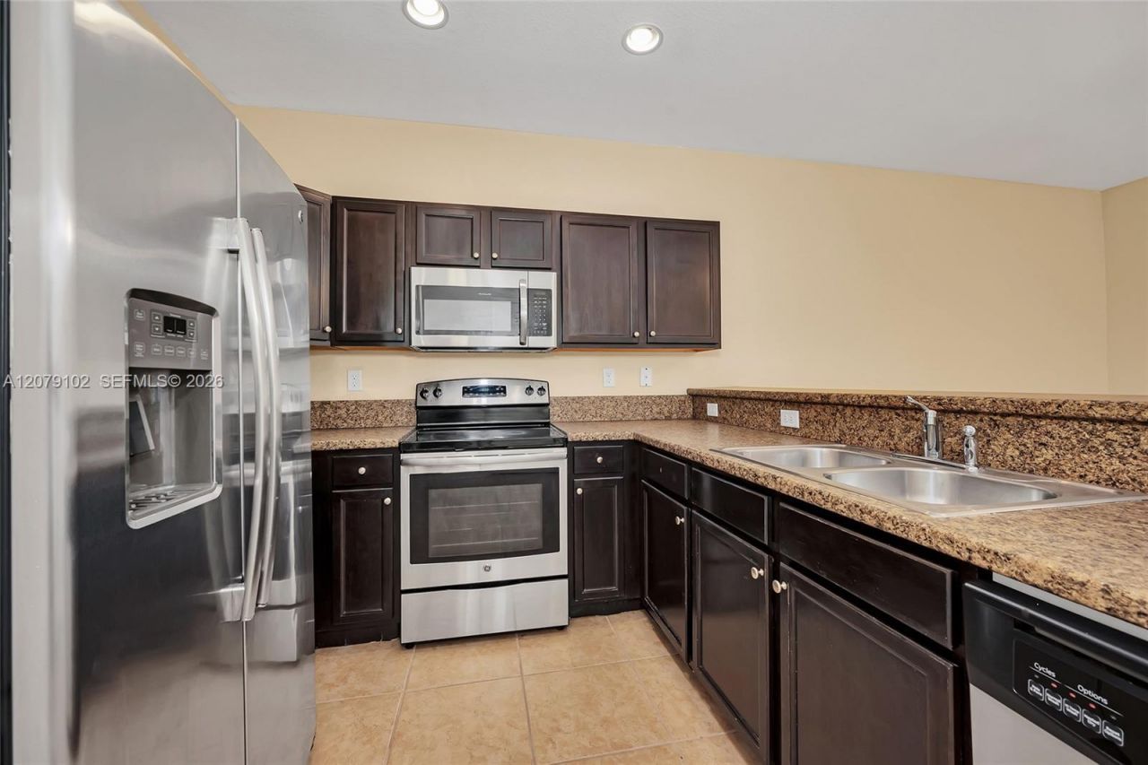 755 SE 32nd Ter , Unit 755, Homestead, FL 33033 Photo