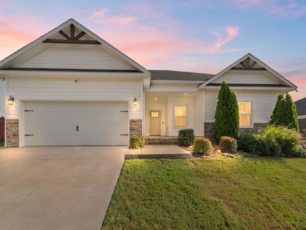 313 Kings Ranch Drive , Benton, AR 72015