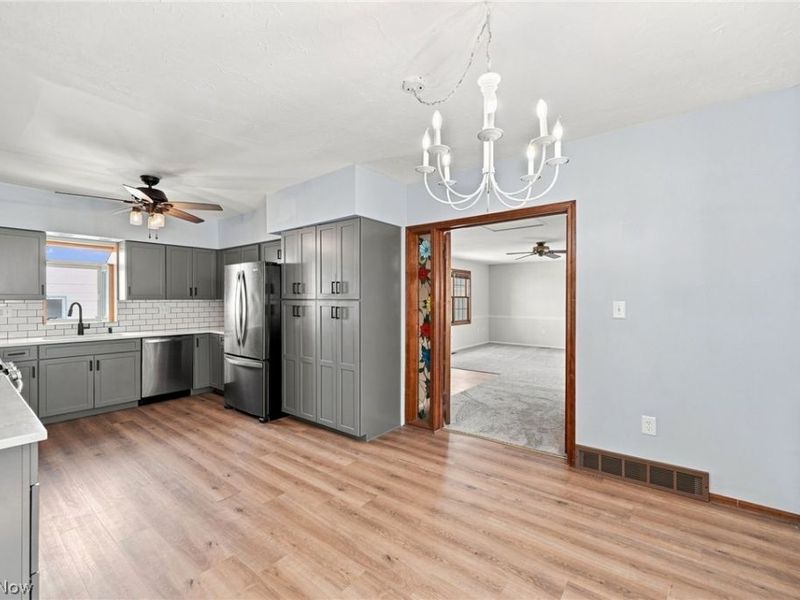4357 W 50th Street, Cleveland, OH 44144 Photo 11