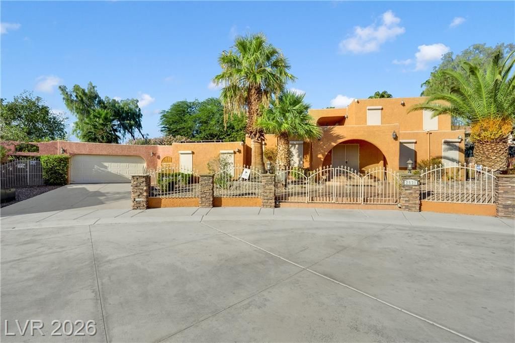 2631 S Buffalo Drive, Las Vegas, NV 89117 Main Photo