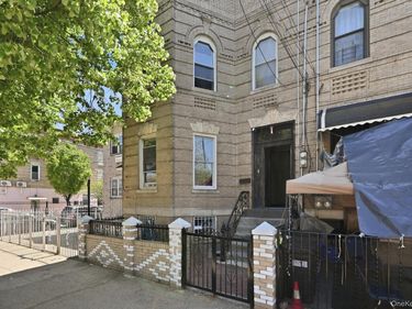 1086 Blake Avenue , Brooklyn, NY 11208