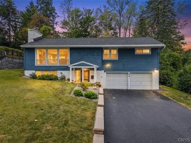 204 Demong Drive, Syracuse, NY 13214