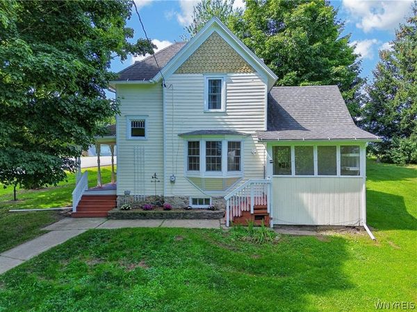 3815 Saint Helena Street , Perry, NY 14530