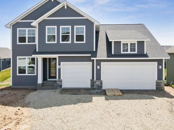 4901 127th Lane NE, Blaine, MN 55449