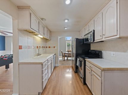 901 Lyman Avenue, Reno, NV 89509 Photo