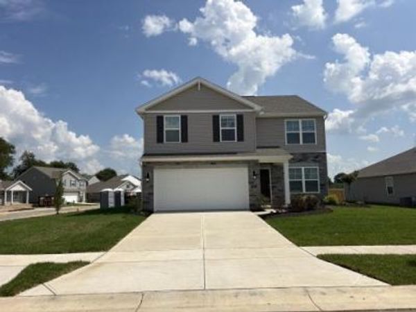 2911 Bristol Drive, Xenia, OH 45385