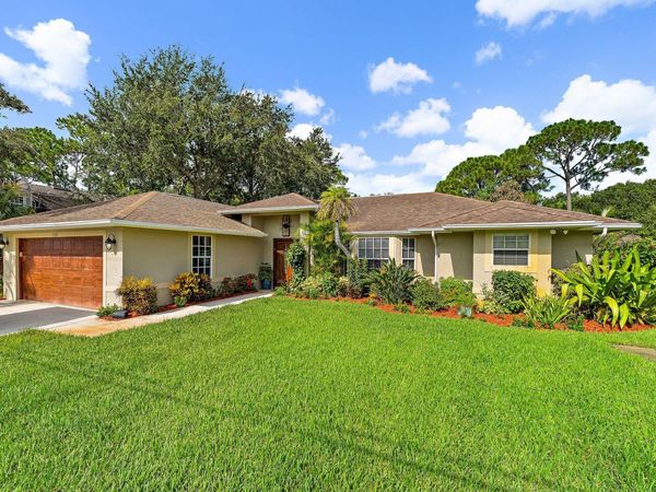4120 SW BELSHAW Street, Port St. Lucie, FL 34953