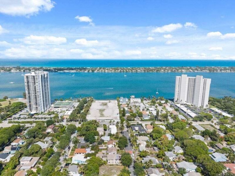515 52nd Street, West Palm Beach, FL 33407 Photo