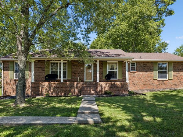 108 Due West Dr, Mount Juliet, TN 37122