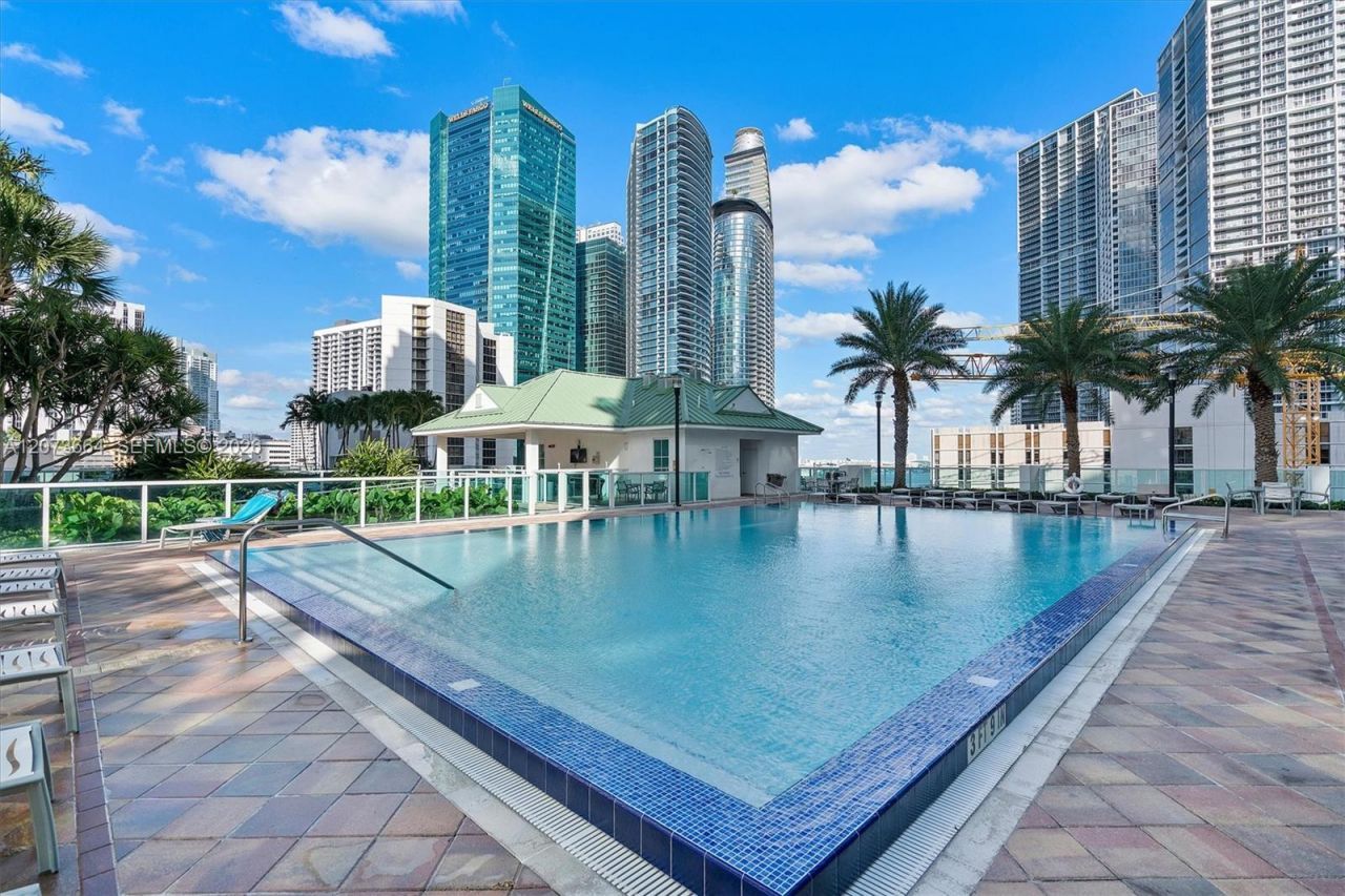 41 SE 5th St , Unit 1111, Miami, FL 33131 Photo