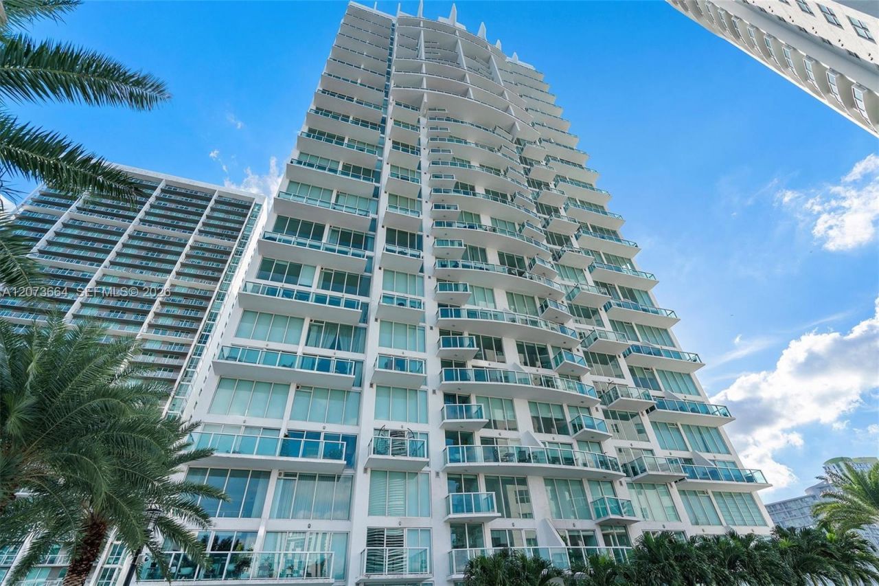 41 SE 5th St , Unit 1111, Miami, FL 33131 Photo