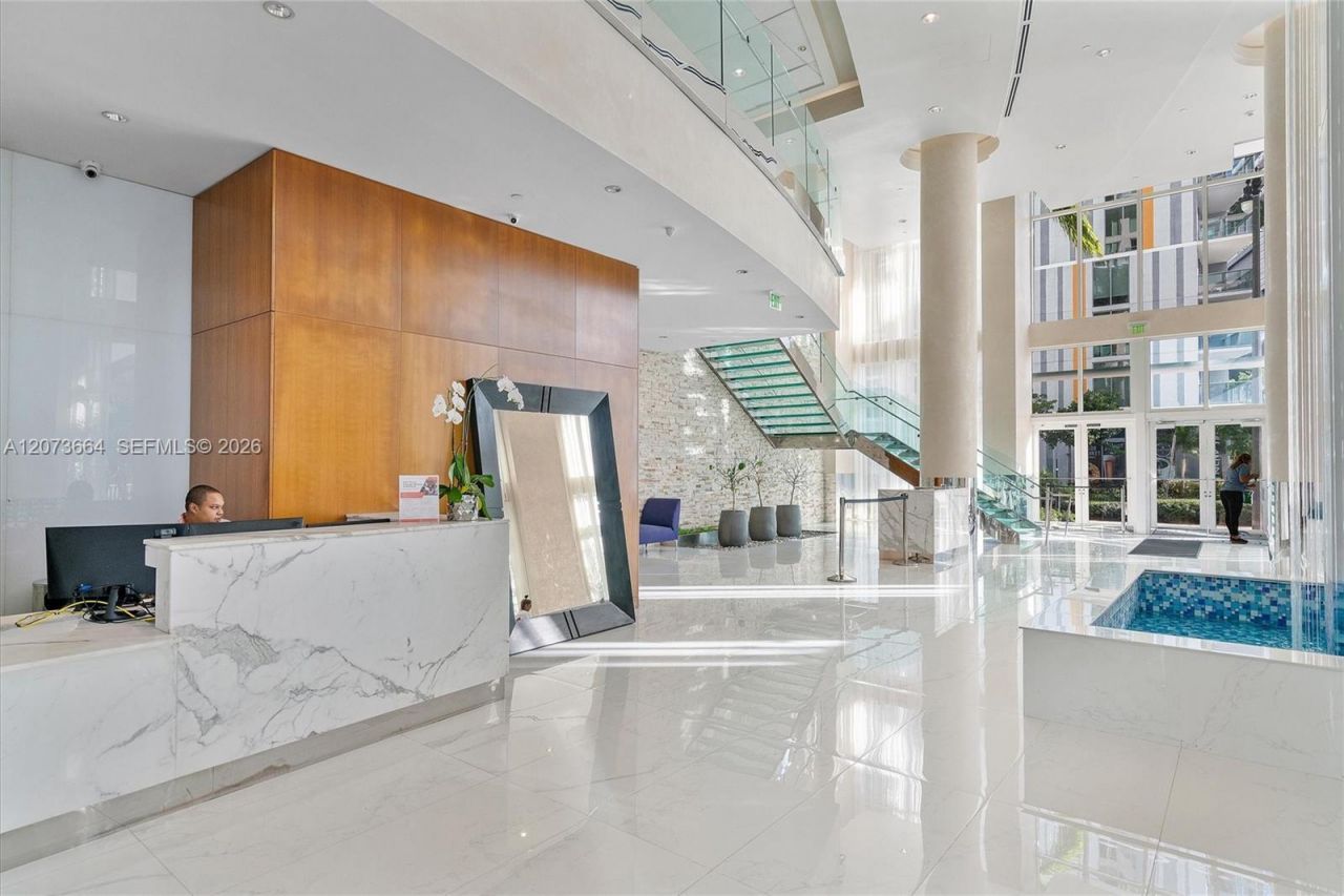 41 SE 5th St , Unit 1111, Miami, FL 33131 Photo