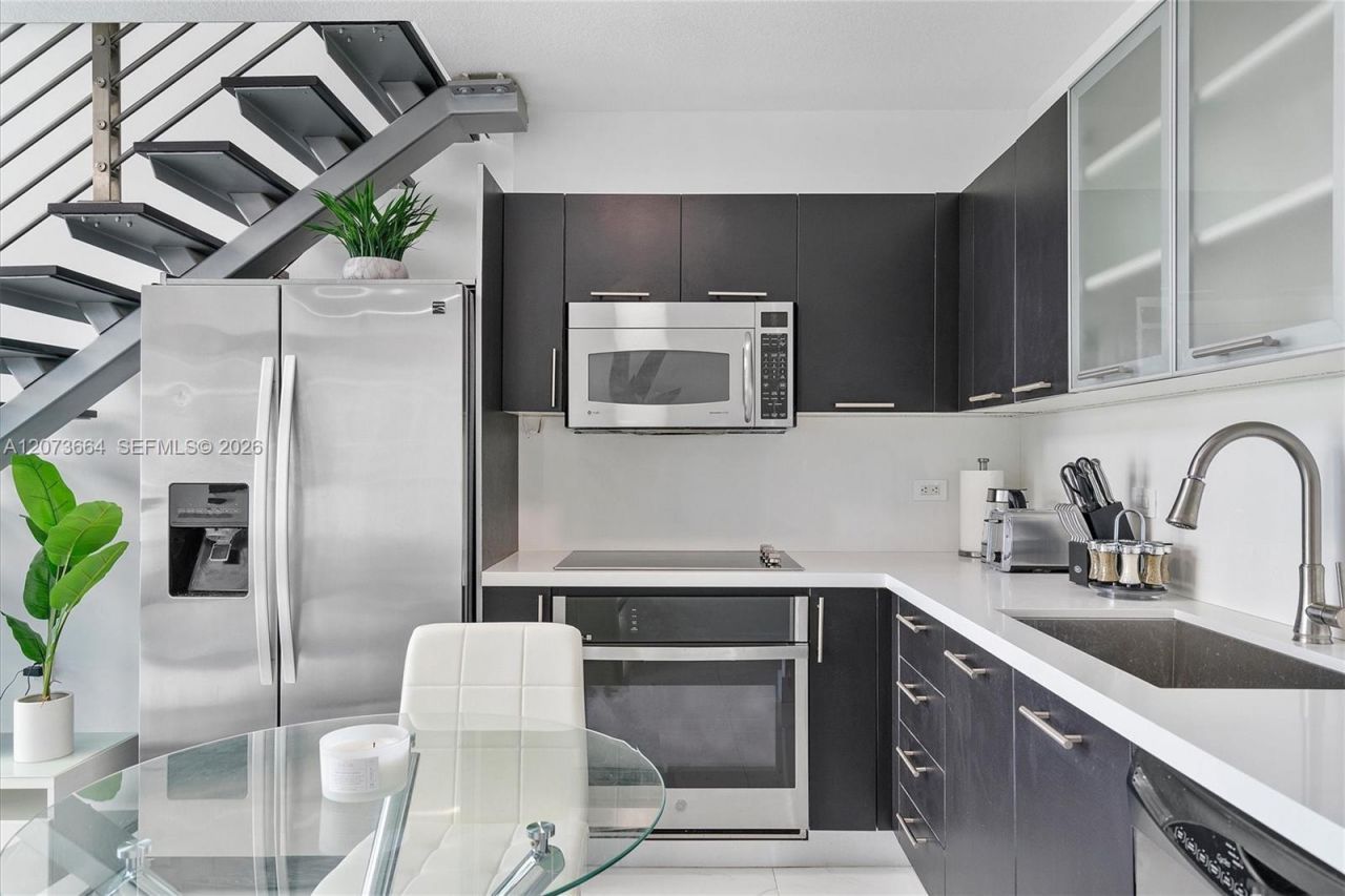 41 SE 5th St , Unit 1111, Miami, FL 33131 Photo