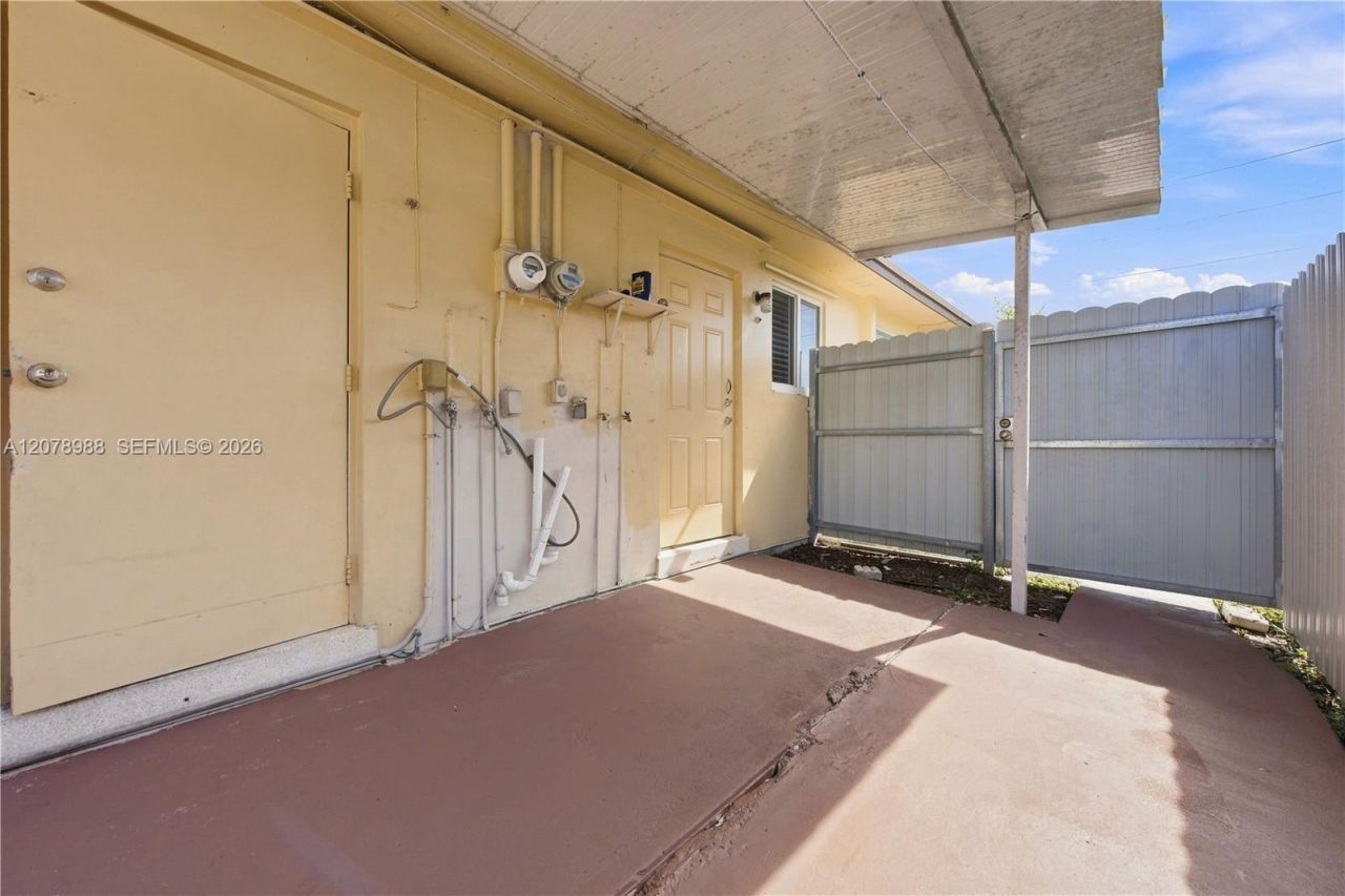 506 N 56th Ave, Hollywood, FL 33021 Photo