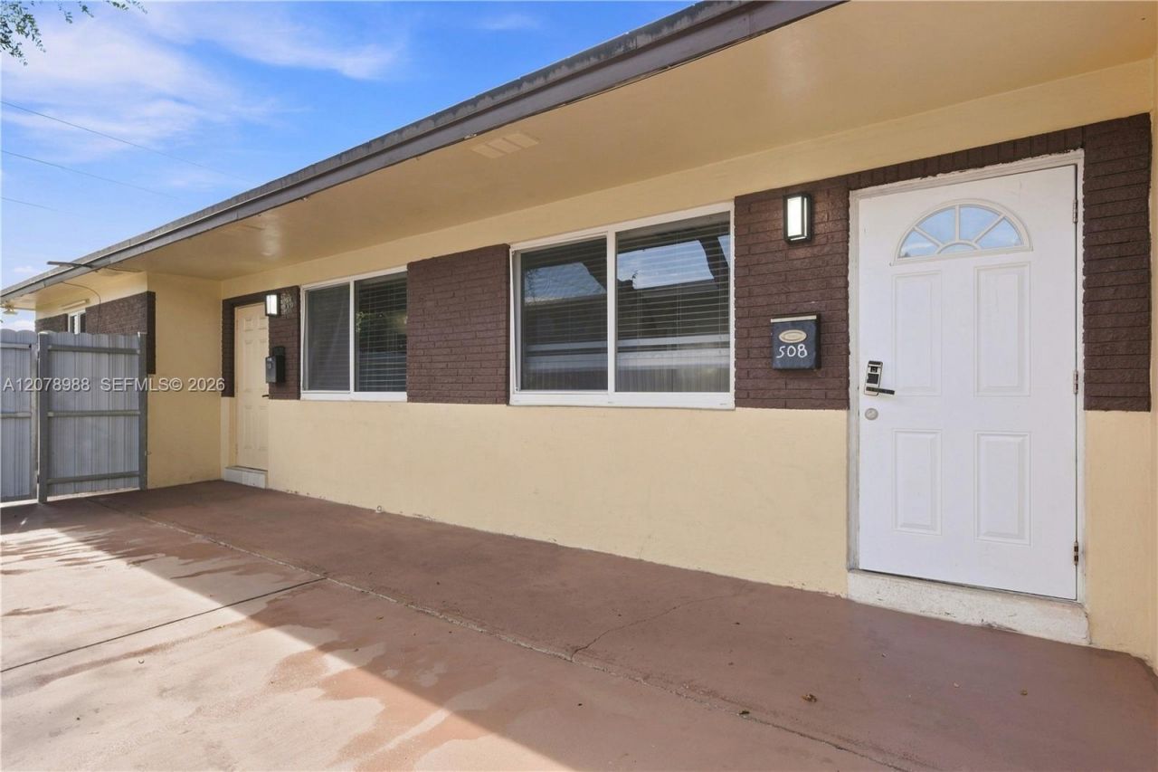 506 N 56th Ave, Hollywood, FL 33021 Photo