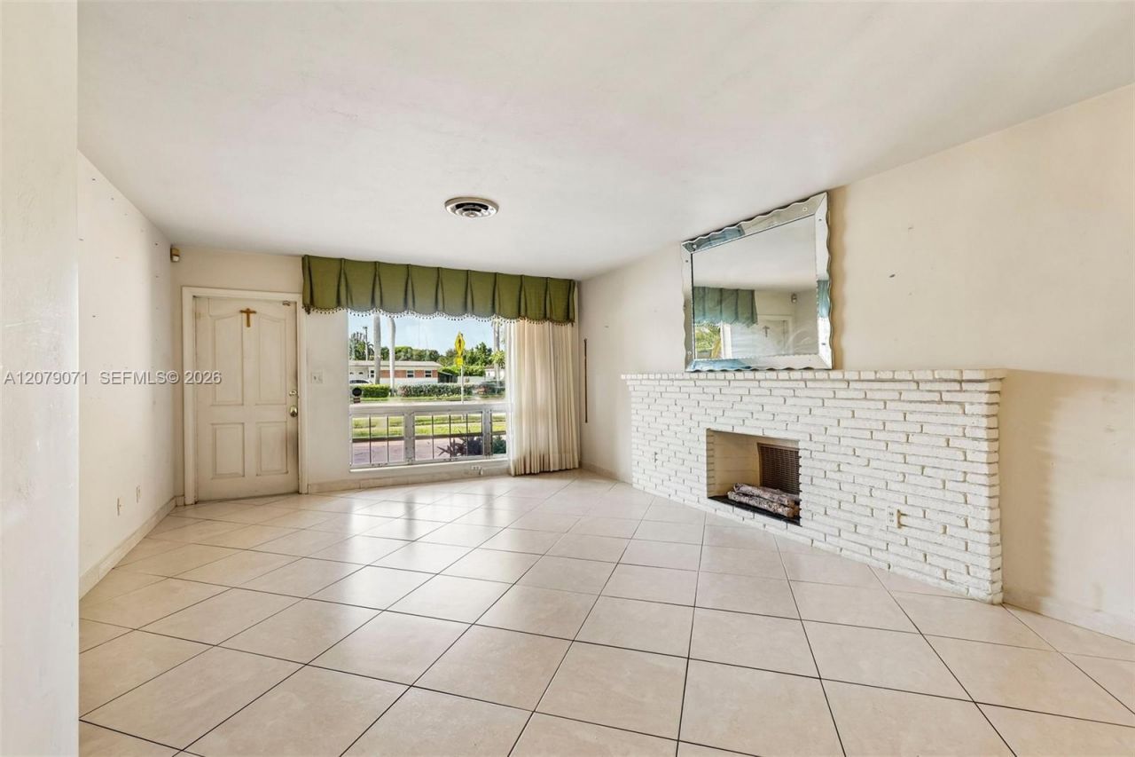 3121 Hollywood Blvd, Hollywood, FL 33021 Photo
