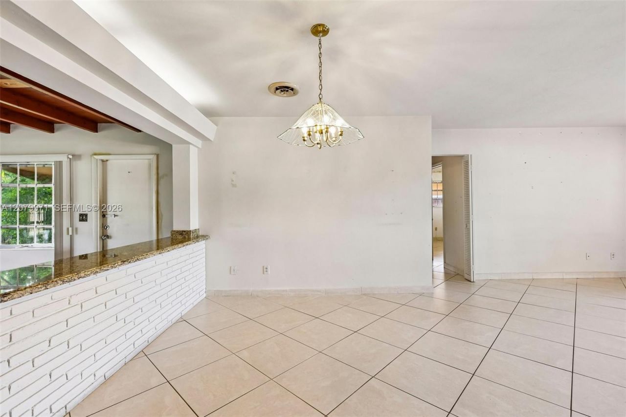 3121 Hollywood Blvd, Hollywood, FL 33021 Photo