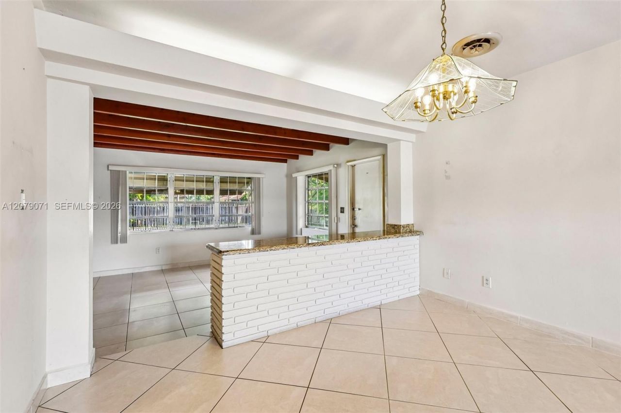 3121 Hollywood Blvd, Hollywood, FL 33021 Photo