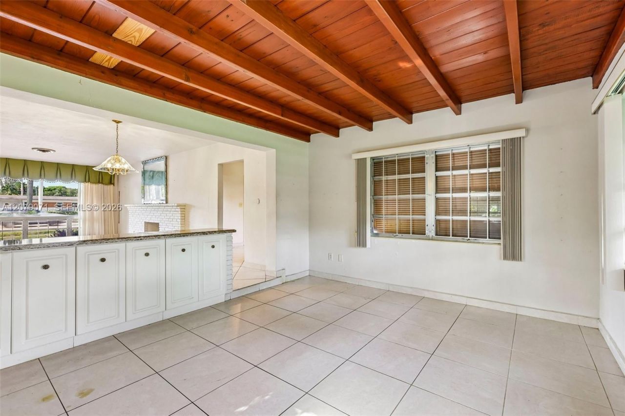 3121 Hollywood Blvd, Hollywood, FL 33021 Photo