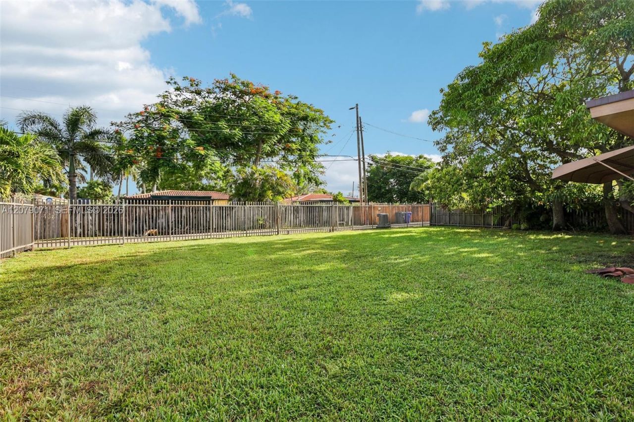 3121 Hollywood Blvd, Hollywood, FL 33021 Photo