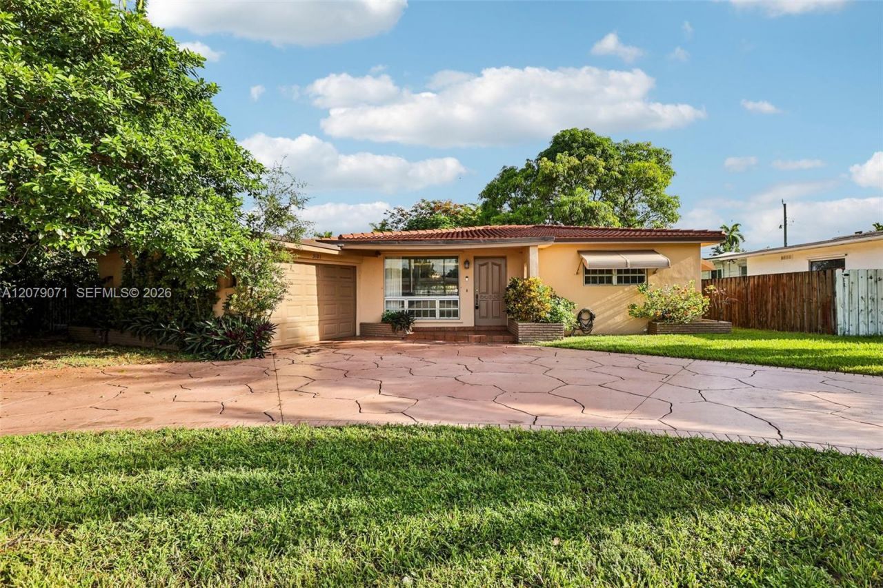 3121 Hollywood Blvd, Hollywood, FL 33021 Photo