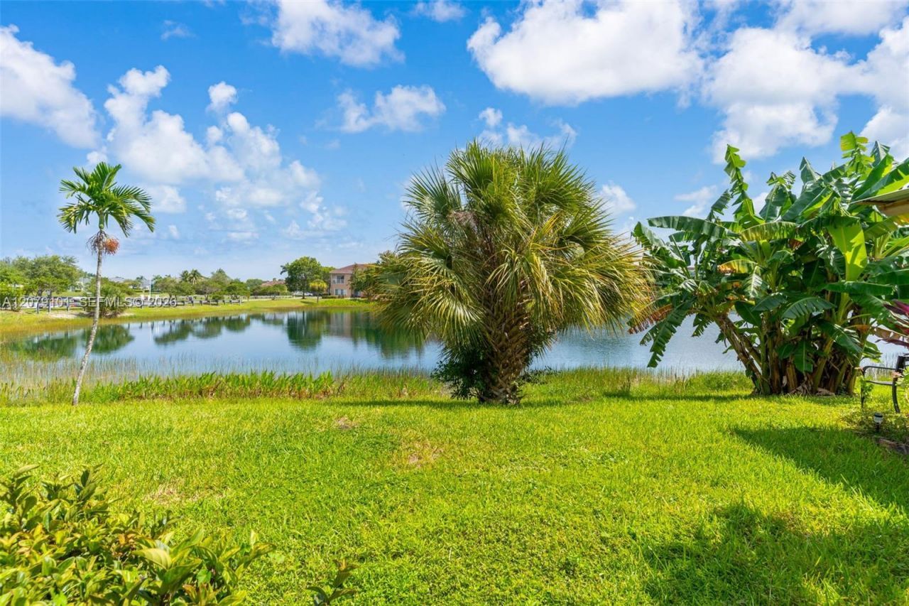 2438 SE 15 St, Homestead, FL 33035 Photo