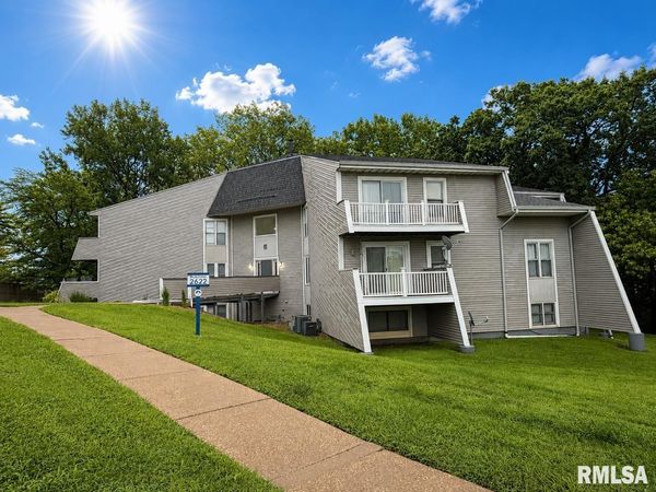 2622 W WILLOWLAKE Drive, Unit 331, Peoria, IL 61614