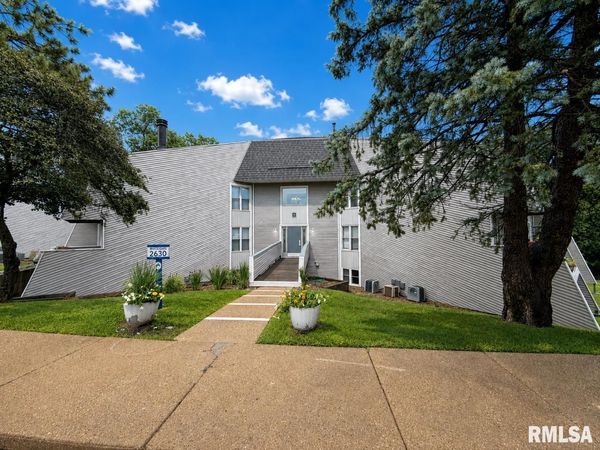 2630 W WILLOWLAKE Drive, Unit 531, Peoria, IL 61614