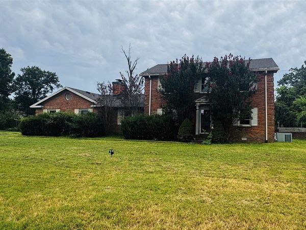 213 Andrew Drive , Hopkinsville, KY 42240