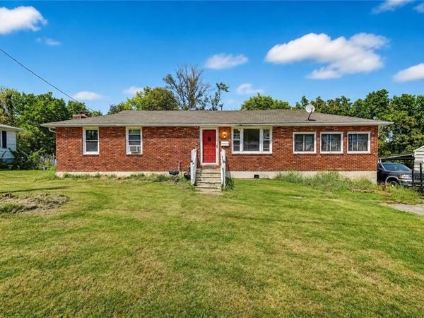9110 E 50th Terrace, Kansas City, MO 64133
