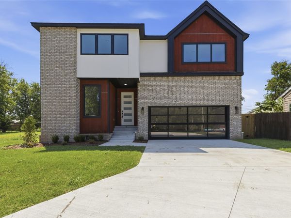 550 E Ute Street , Tulsa, OK 74106