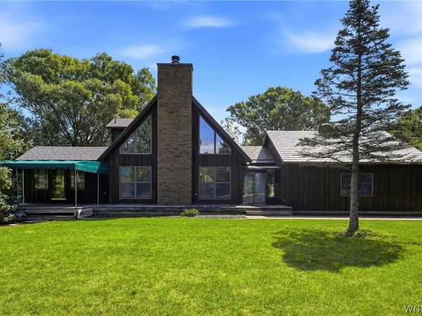 2811 Bullis Road, Elma, NY 14059