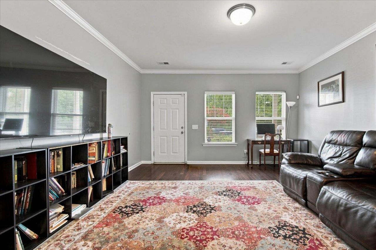 104 Bennett Lane Photo 4