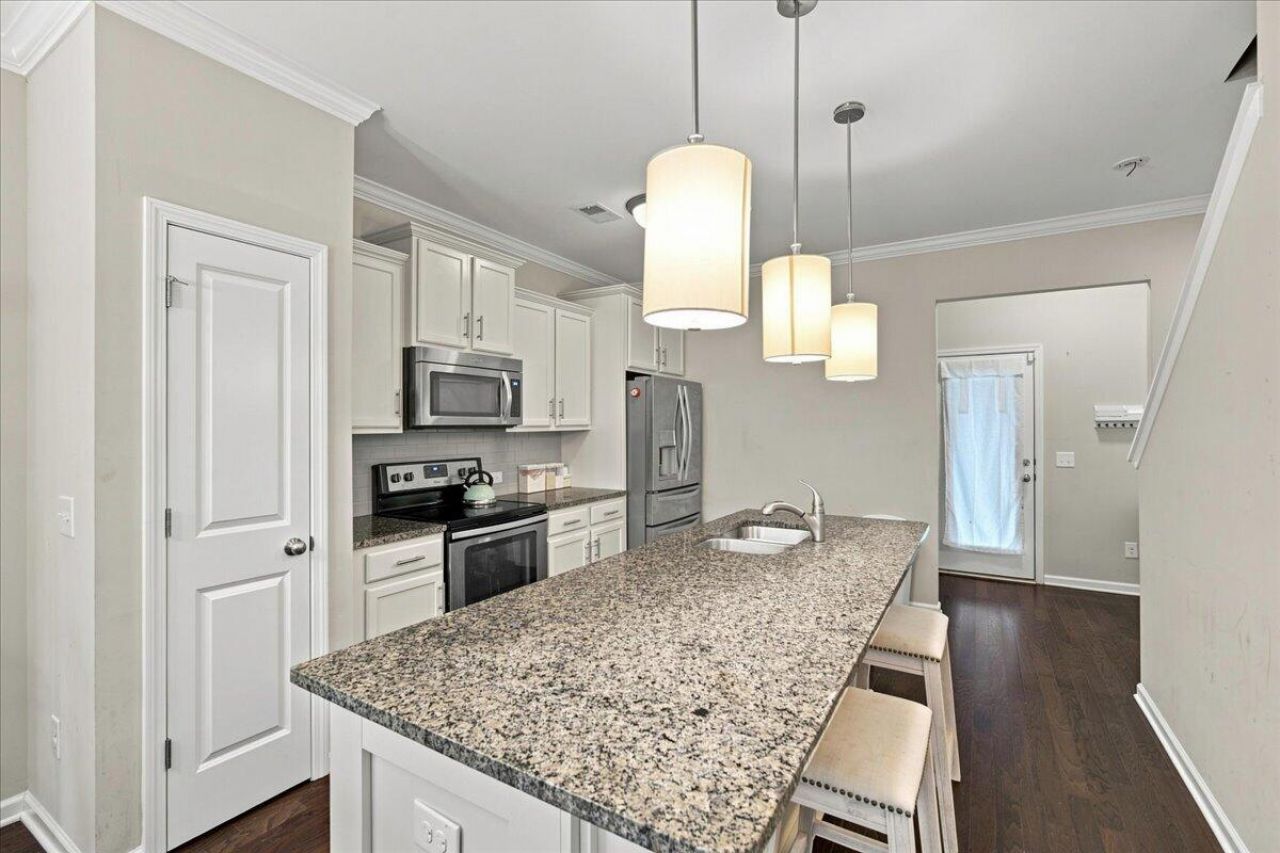104 Bennett Lane Photo 7