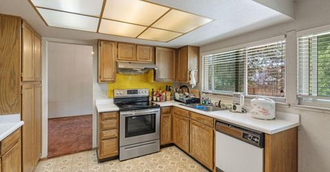 1751 Golden Spike Drive, Sparks, NV 89434 Photo
