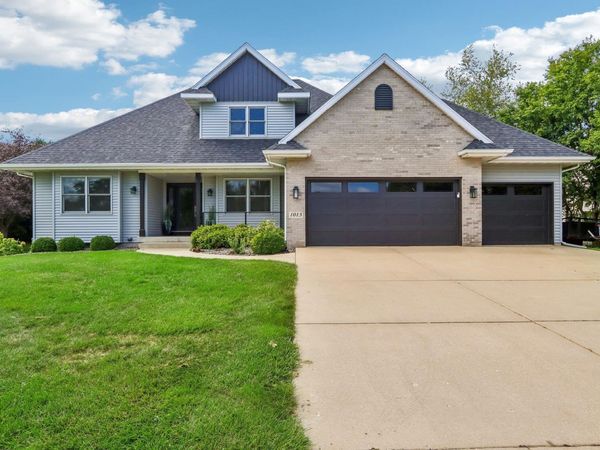 1013 Starlight Lane, Cottage Grove, WI 53527