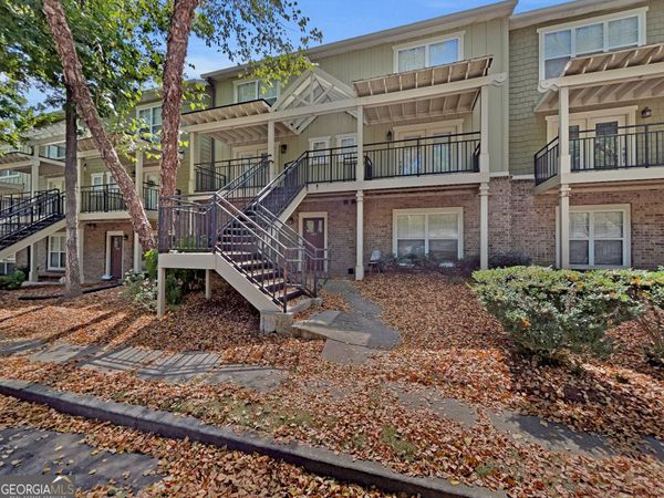 490 Barnett Shoals Road, Unit 817, Athens, GA 30605