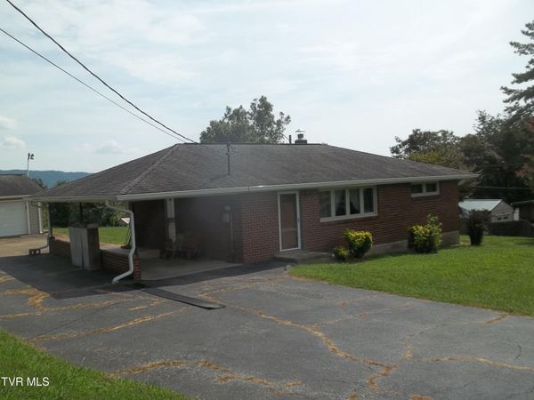443 East Street, Church Hill, TN 37642