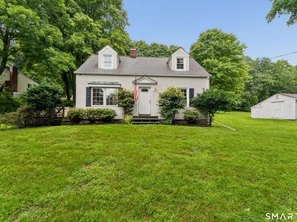 29 Poverty Hollow , Newtown, CT 06470