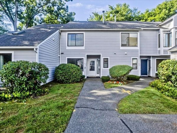 409 Nassau Dr, Unit 409, Springfield, MA 01129