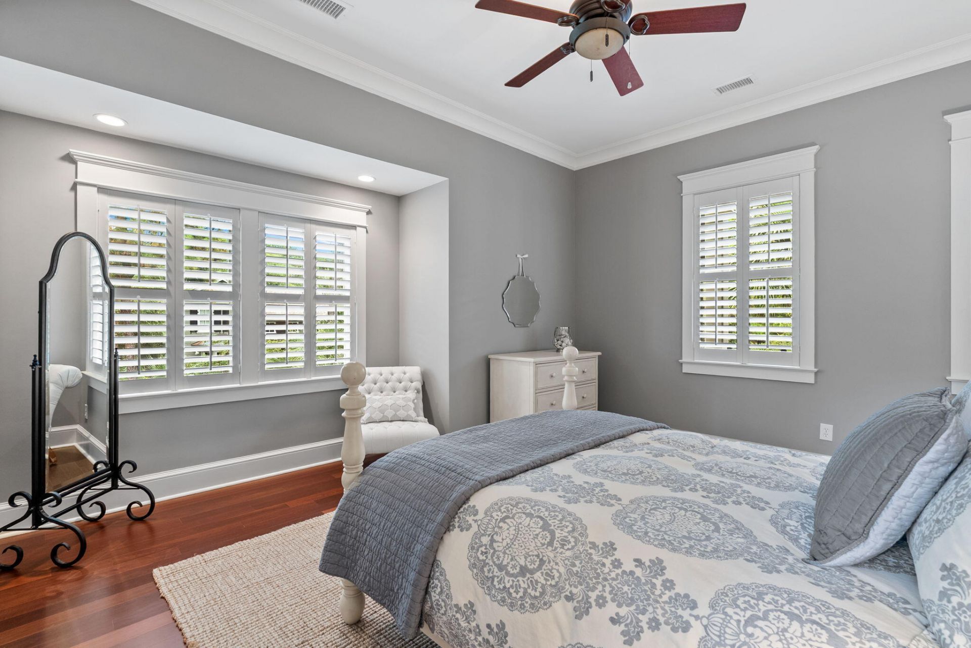5 Airy Hall Photo 52