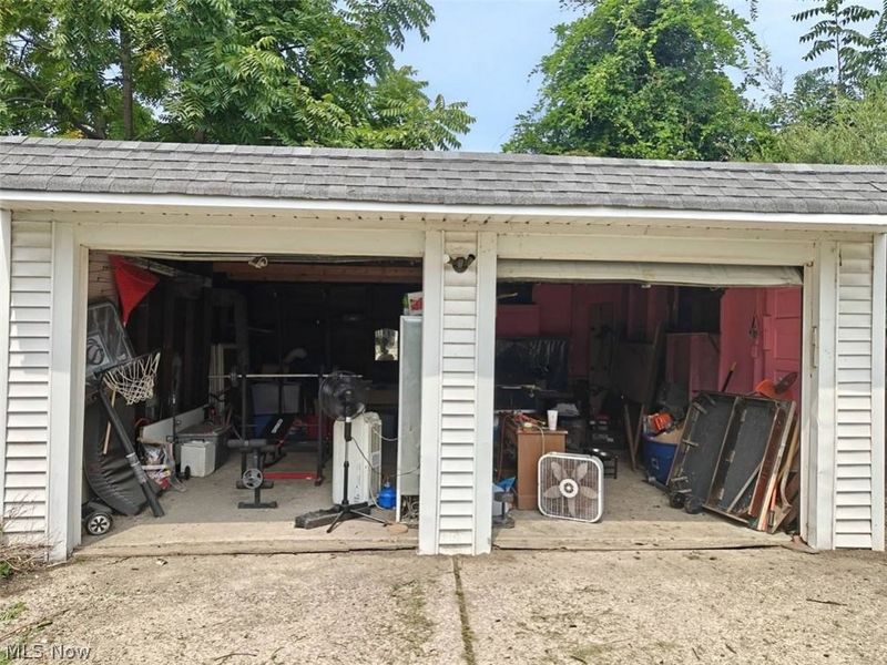 18703 Kewanee Avenue, Cleveland, OH 44119 Photo 13
