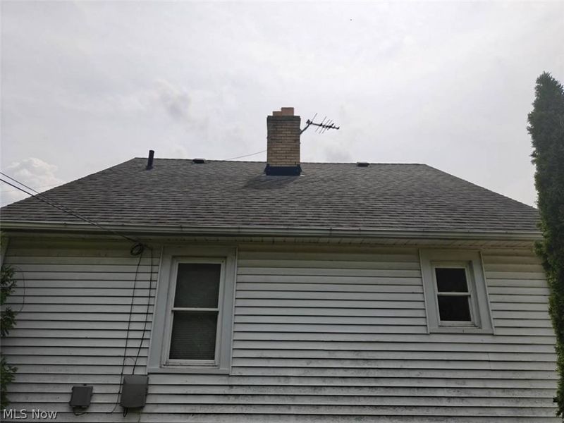 18703 Kewanee Avenue, Cleveland, OH 44119 Photo 17