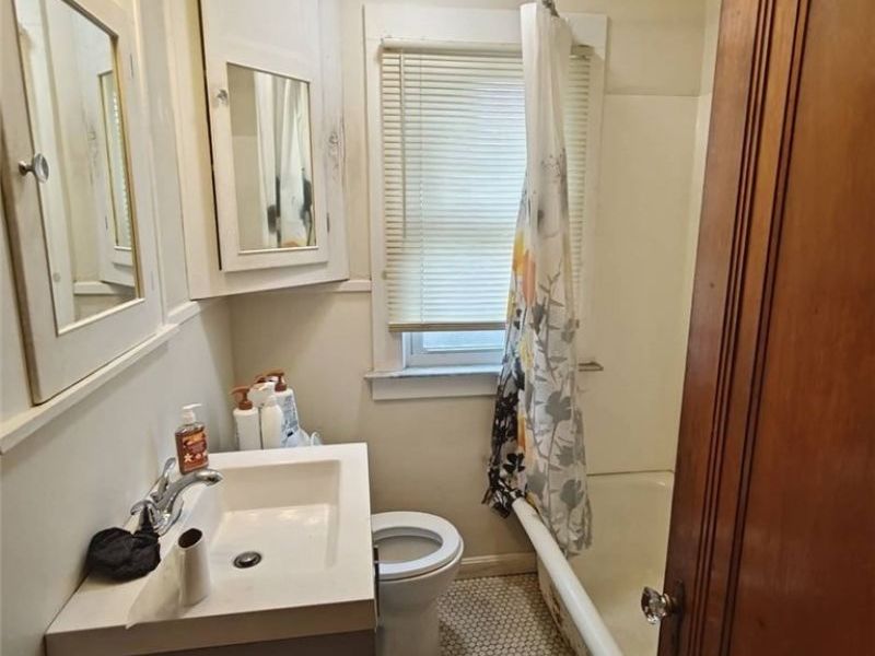 18703 Kewanee Avenue, Cleveland, OH 44119 Photo 7