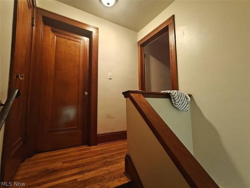 18703 Kewanee Avenue, Cleveland, OH 44119 Photo 9