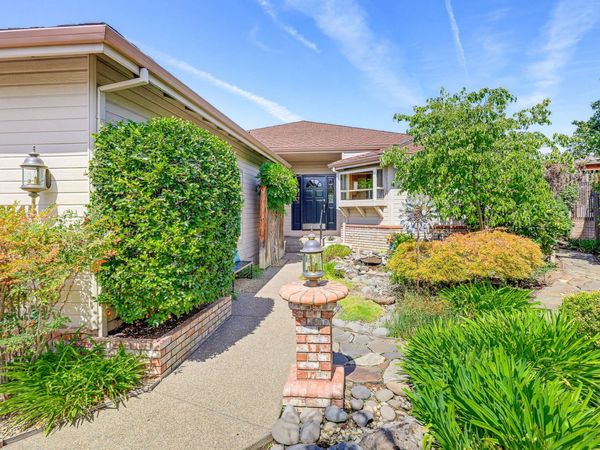 3245 Chandler Egan Drive, Medford, OR 97504