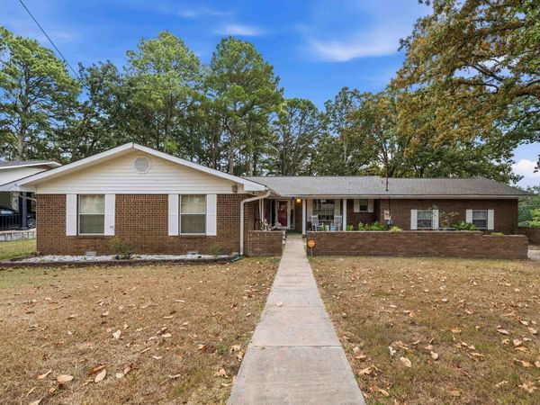 611 Ridgeview Street , Hot Springs, AR 71901