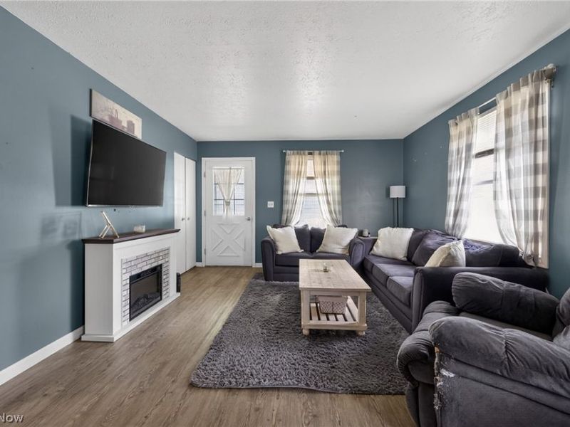 106 Howe Street , Lodi, OH 44254 Photo 8